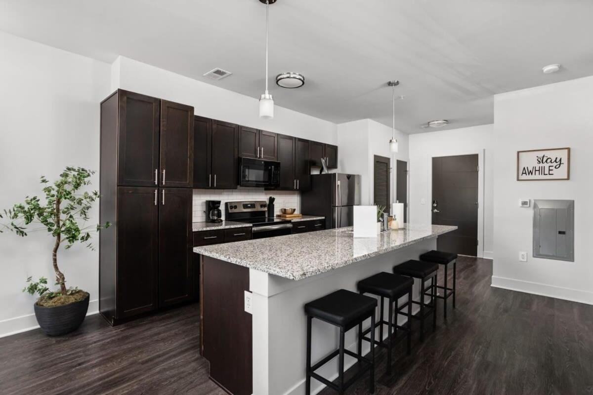 Cozysuites Spacious 2Br Next To Whole Foods Indianapolis Exterior foto